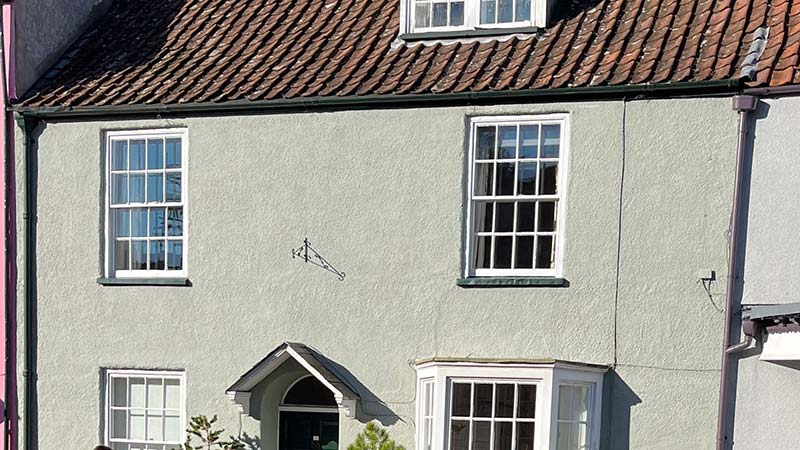 deatil shot of a mid-terrace house